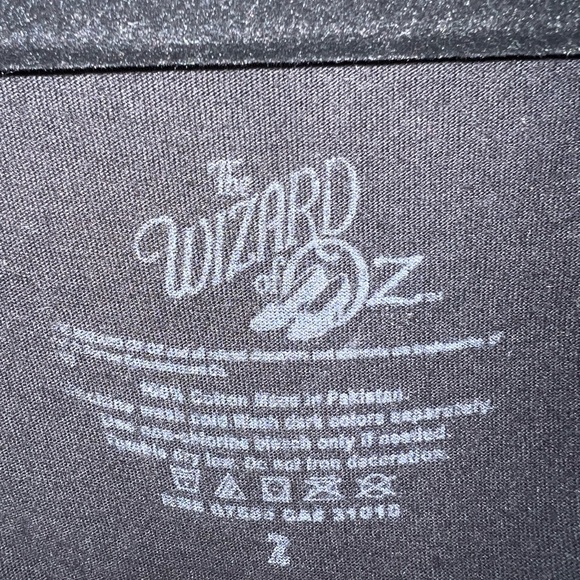 Torrid Black Basic Witch Stretch T-Shirt! Wizard of Oz! 2X - Picture 2 of 2